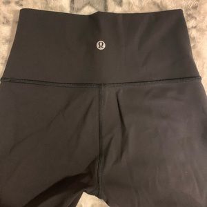 High waisted cropped Lululemon leggings size 4